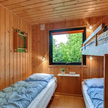 Sune - 500m From The Sea By Interhome *